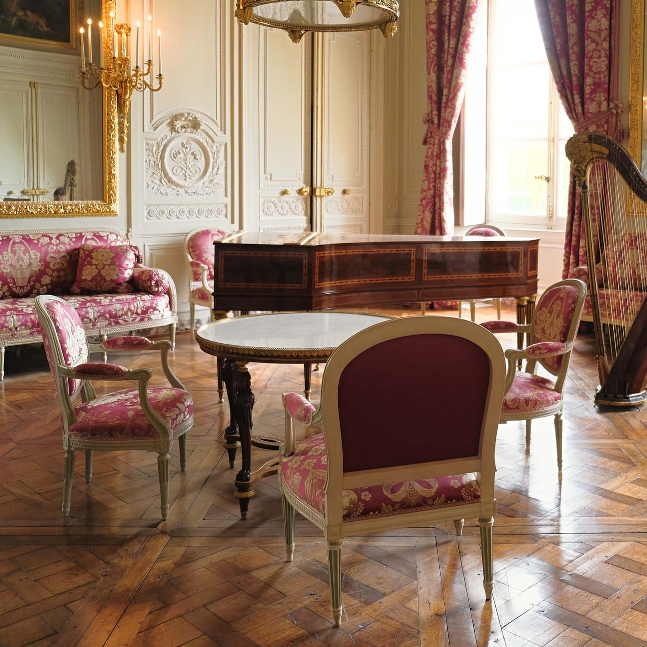 antesala do petit trianon do palácio de versalhes