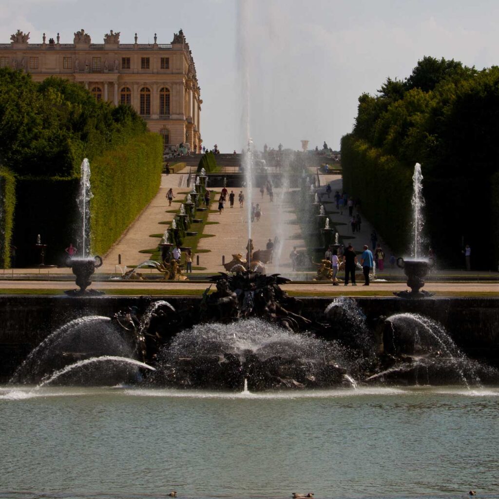 fonte de netuno versailles
