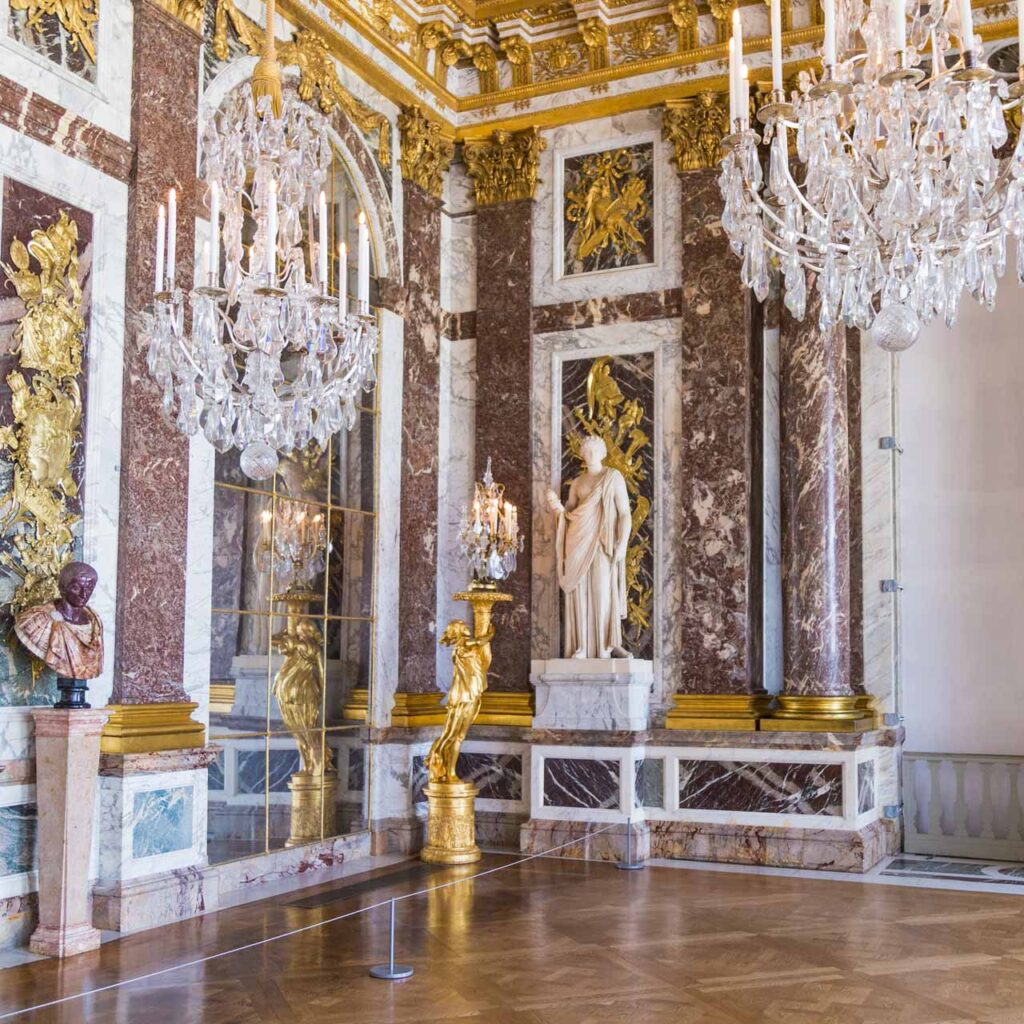 sala dos espelhs palacio de versalhes
